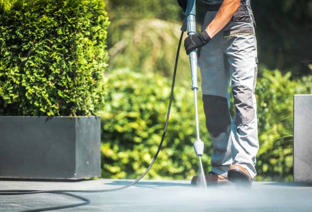 Best Restaurant Pressure Washing  in Farmingdale, NY